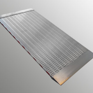 Rampe large 150×120 cm pour le chargement – déchargement de container et le franchissement de marche